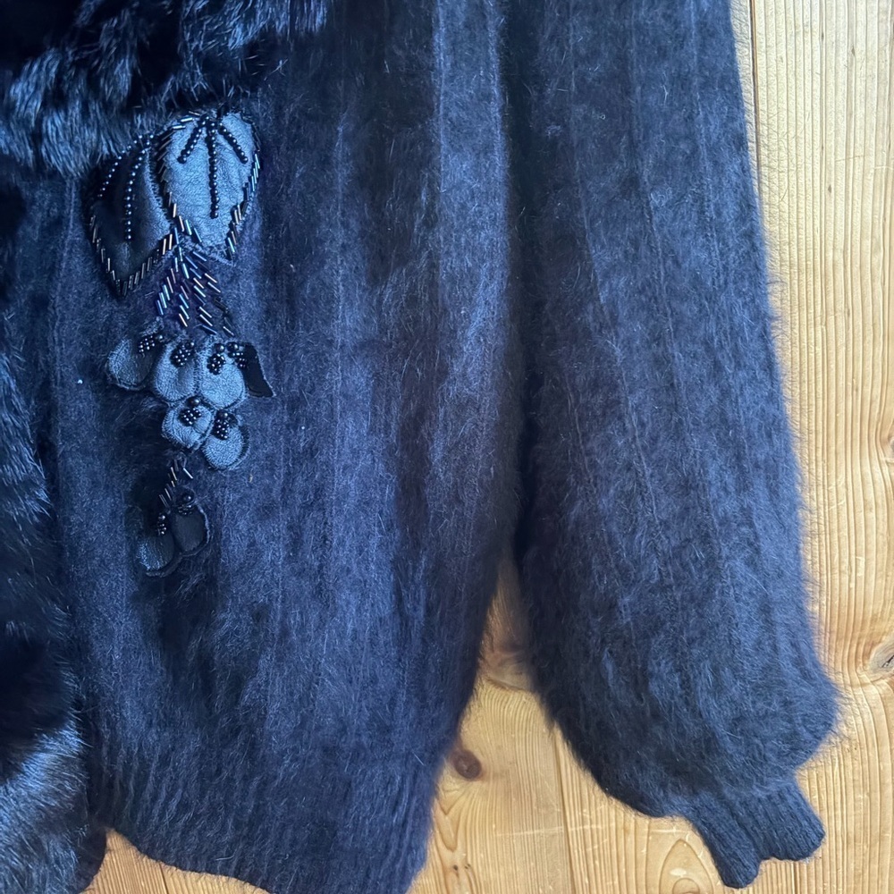 Vintage 70s Rabbit Fur Angora Mix Beaded appliqué Jacket - Picture 4 of 5